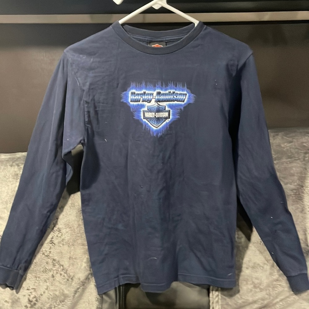 Women’s small, long sleeve Harley Davidson shirt.